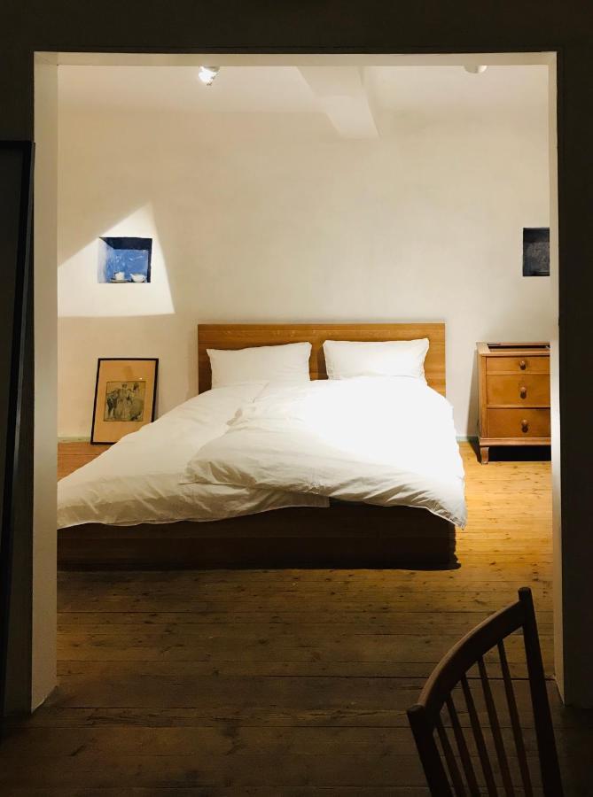 Boutique-Ferienwohnung Im Alten Weinhaus Moser Grünstadt Buitenkant foto